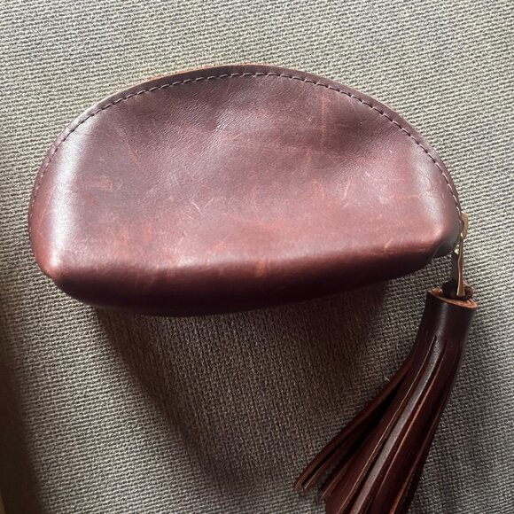 Portland Leather Tasseled Taco pouch EUC brown PLG - Picture 2 of 2